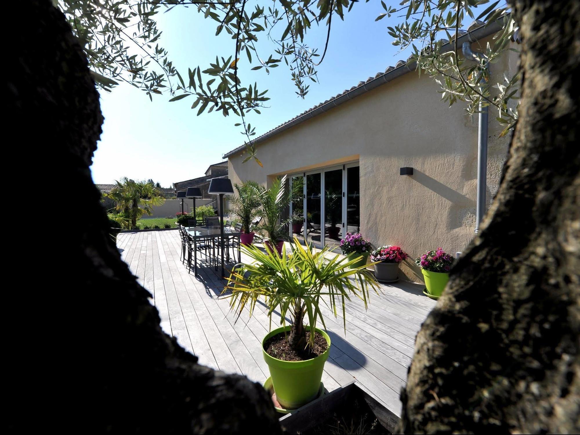 Logis- Hotel Spa Restaurant L'Epicurial Saint-Pey-de-Castets Exteriér fotografie